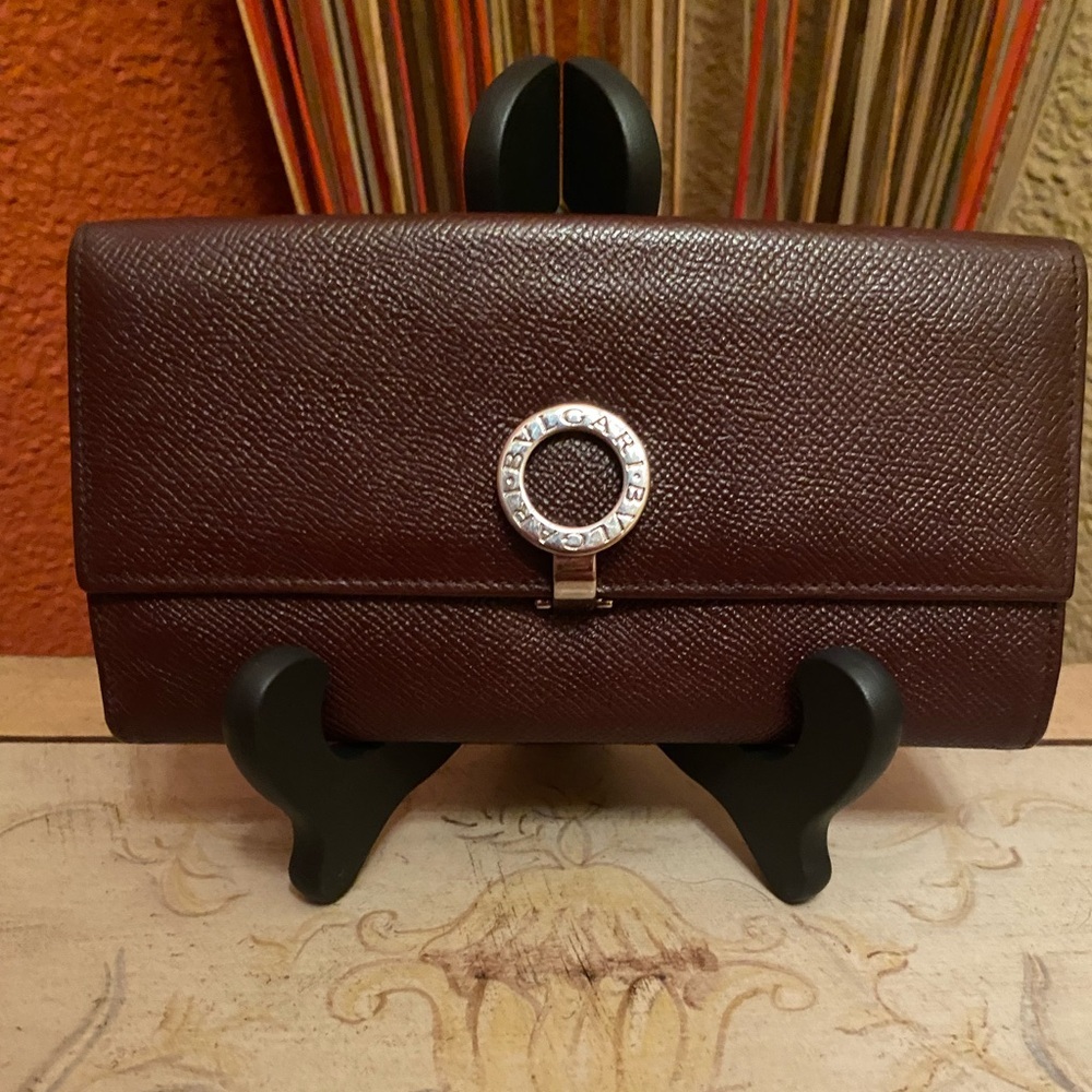 Bvlgari -EUC- Rich Brown Long Leather Wallet - Amazing Condition